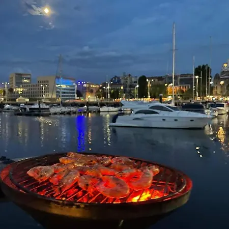 ספינת מלון Don Maximo Yacht *